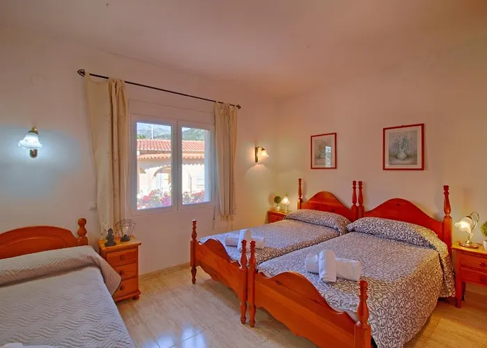 ヴィラ Estrella カルプ